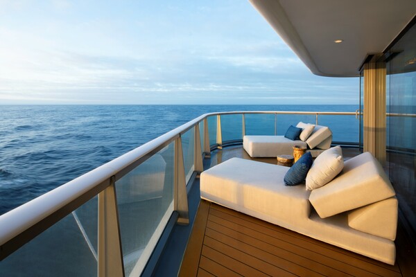 Celebrity Flora - Penthouse Suite 3, ©CEL.jpg